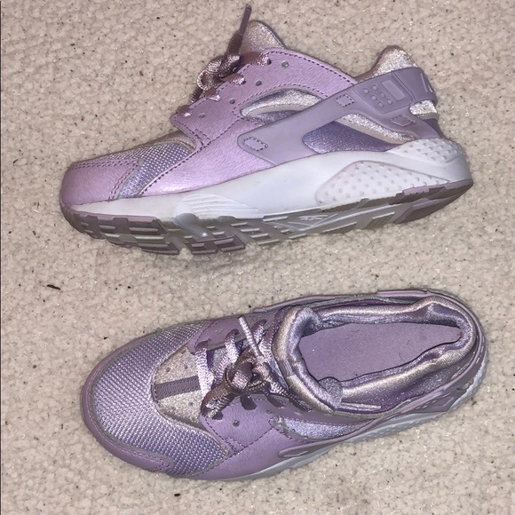 little girl purple nike shoes